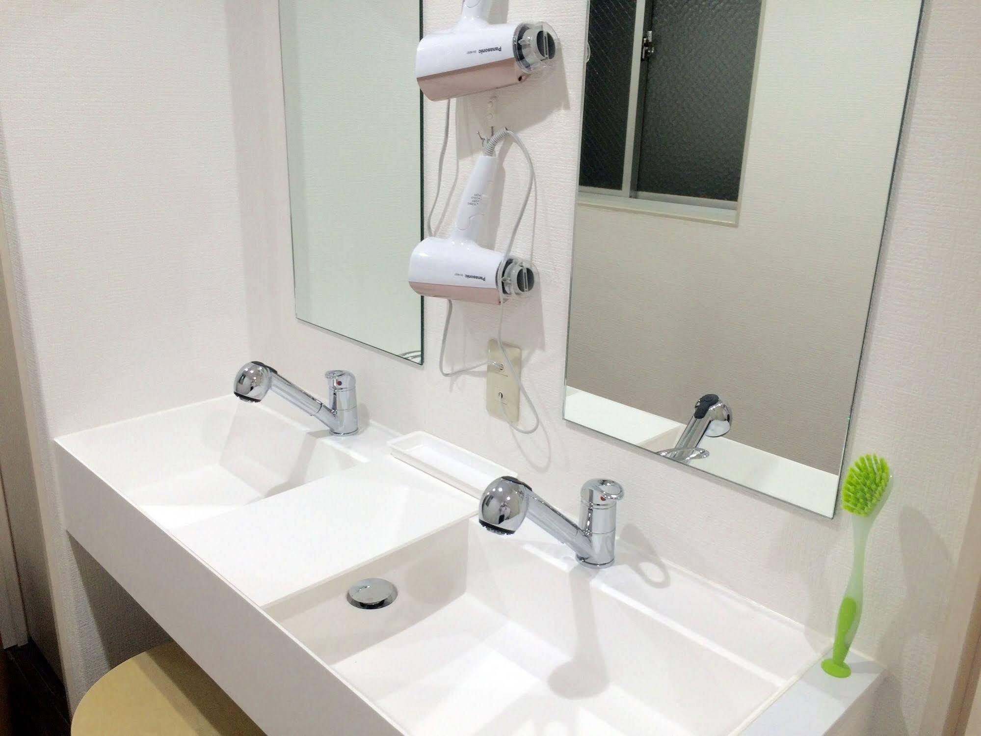 Coco Hostel Namba Osaka Zewnętrze zdjęcie